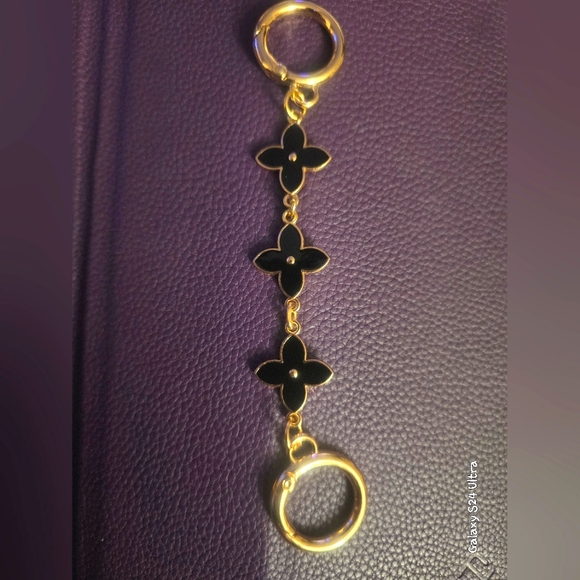 Elegant Black & Gold Chain Extension New - Picture 1 of 5